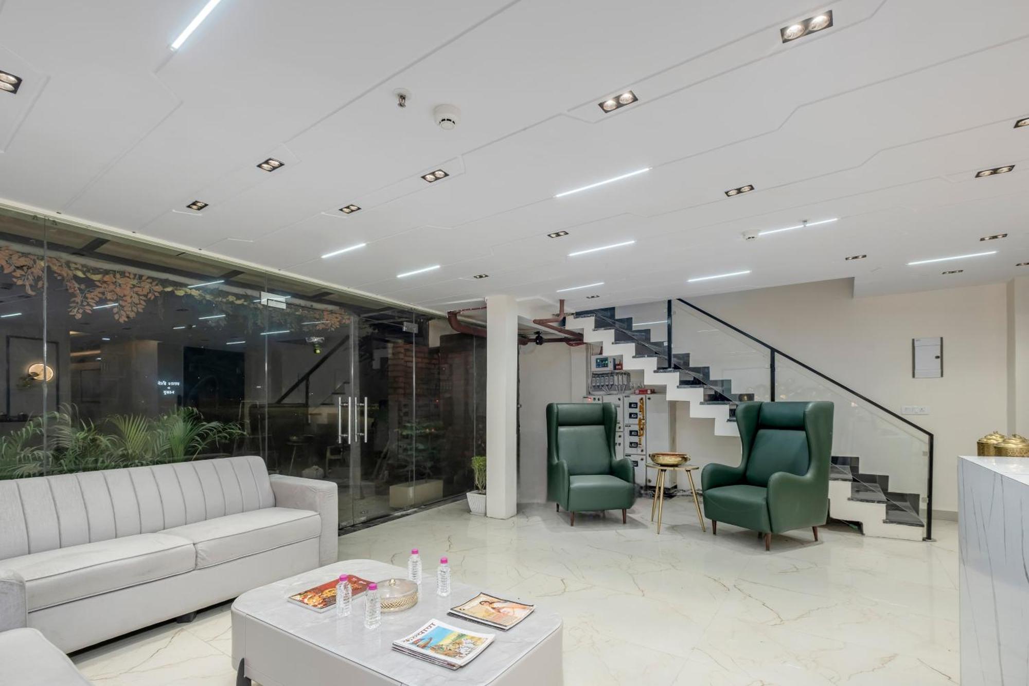 Hotel Sudarshan Ayodhya Экстерьер фото